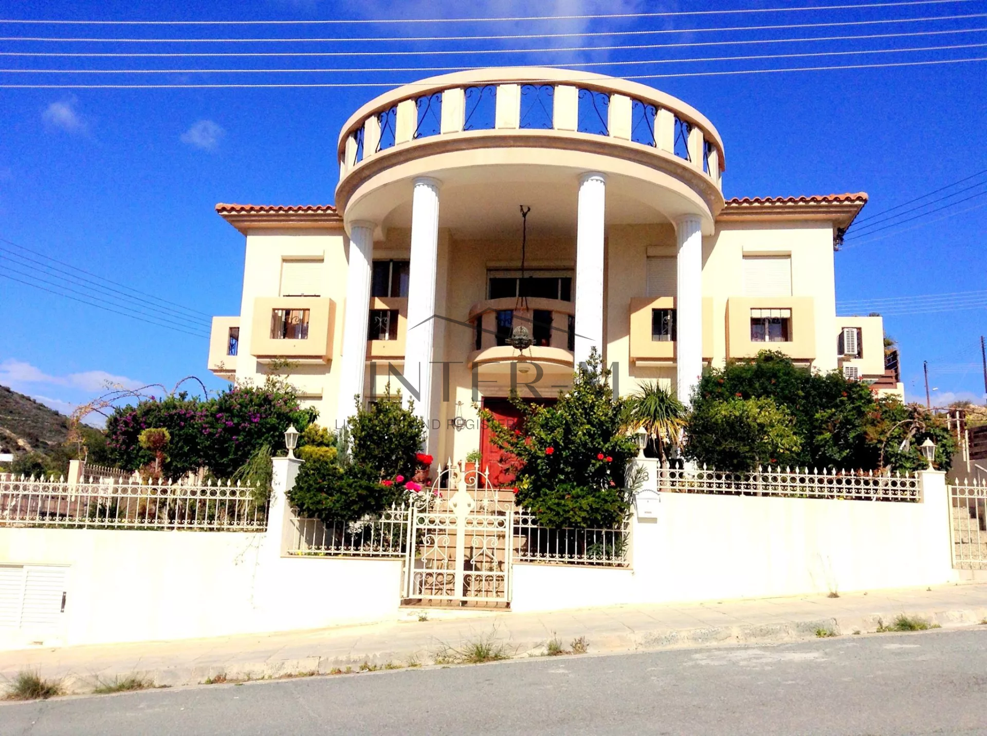 Villa For Sale In Panoraia Germasogeia (5 Bedroom)