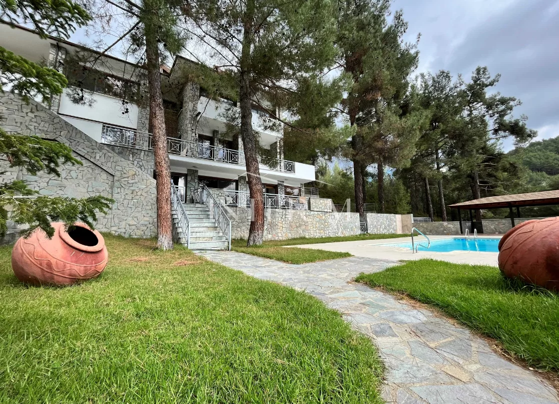 Beautiful Villa For Sale,In, Amiantos Kato,Limassol (5 Bedroom) photo 2