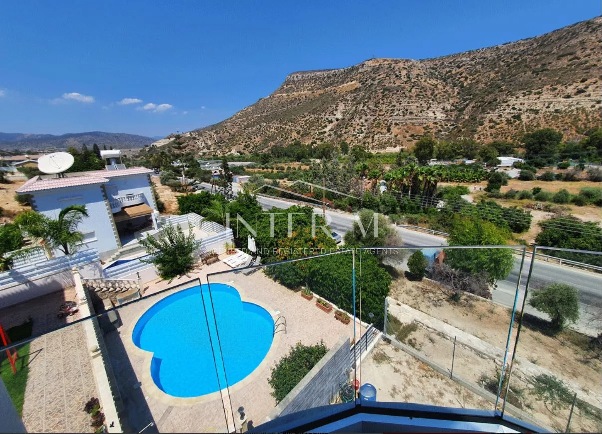 Ready To Move In Villa With Pool And Rooftop Garden In Gemasogeia (4 Bedroom) photo 7