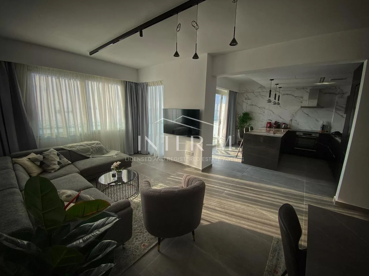 Beach Front Apartment For Sale ,Limassol  (3 Bedroom) photo 4