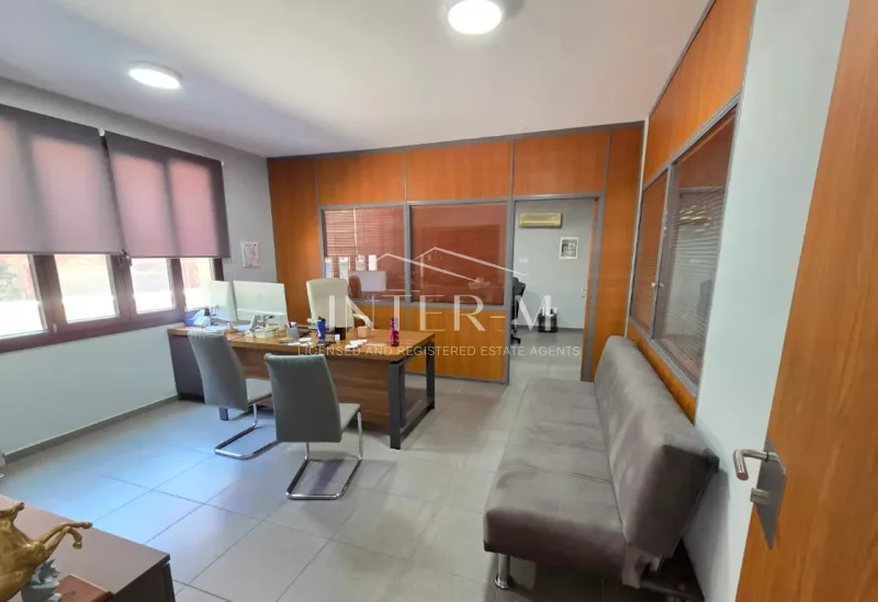 Fully Refurbished Office for Rent – Agia Zoni, Limassol,Cyprus photo 3