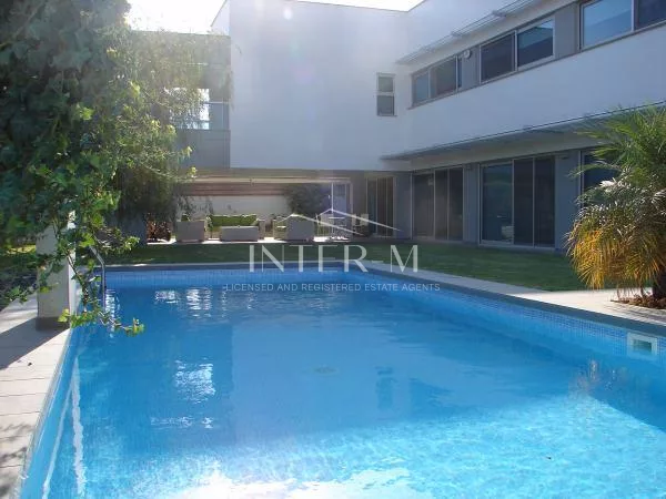 Incredible Villa For Sale In Palodia (4 Bedroom) φωτογραφία 2