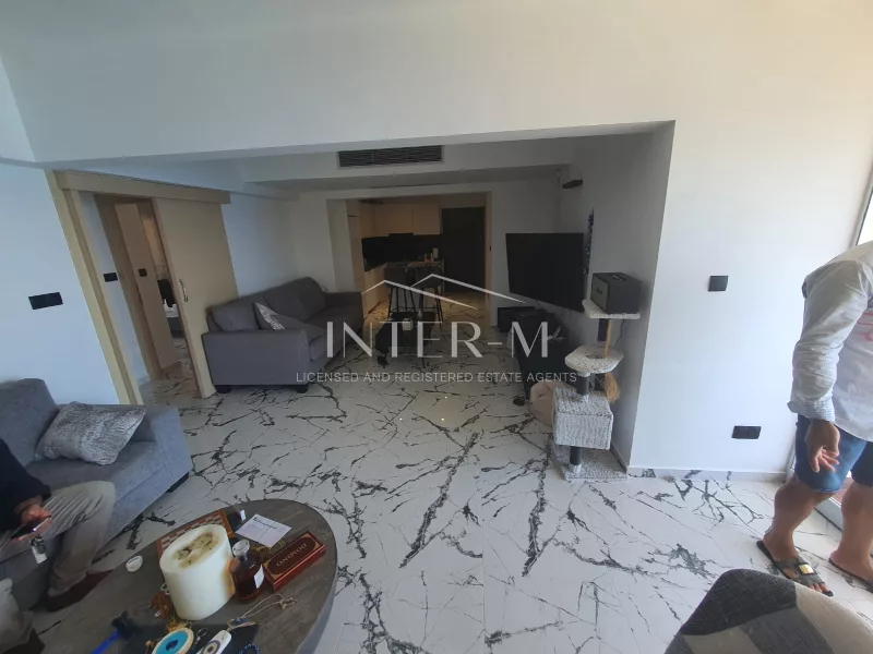Flat For Sale In Ayios Tychon - Beach Front (3 Bedroom) φωτογραφία 3