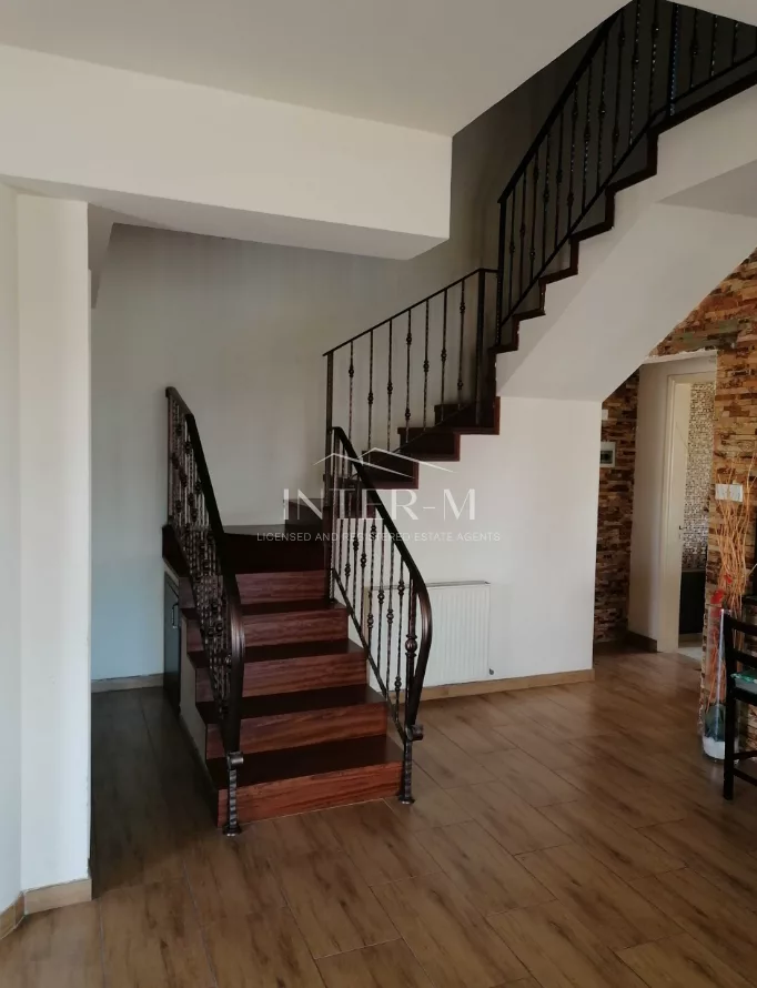 Beautiful Semi-Detached House  For Sale In Agios Sylas , Limassol  (6 Bedroom) photo 8