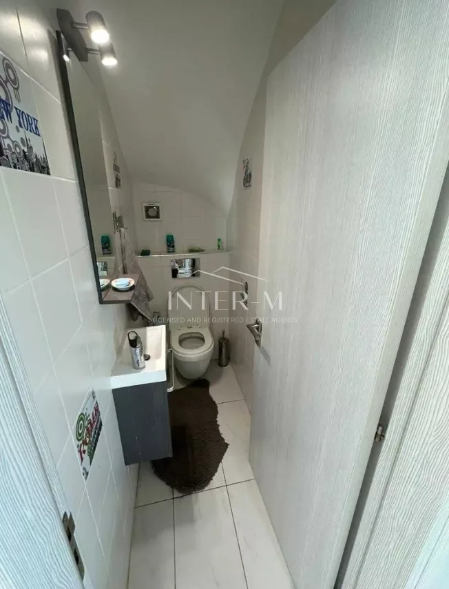 2-Storey 3-Bedroom Penthouse For Sale In Neapolis, Limassol (3 Bedroom) photo 7