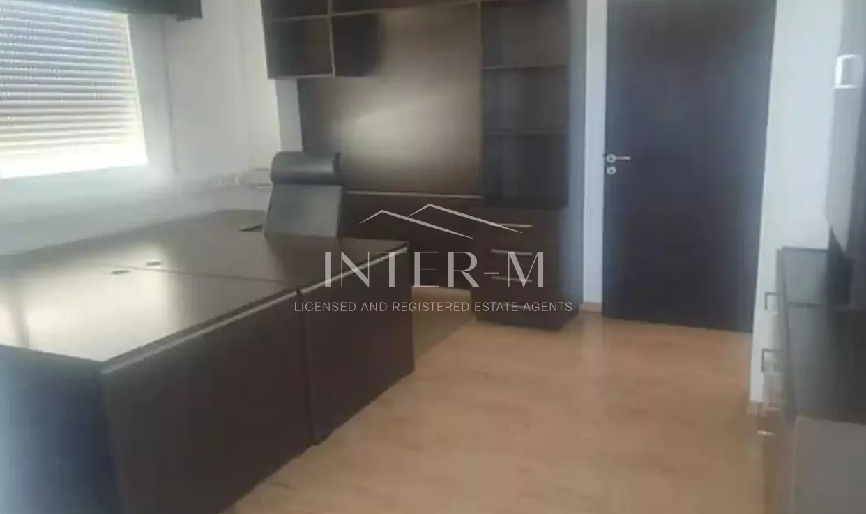 Office In Limassol - Agias Fylaxeos For  Sale φωτογραφία 2