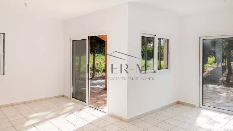Charming Villa For Sale In Kato Paphos, Cyprus(3 Bedrooms) photo 4