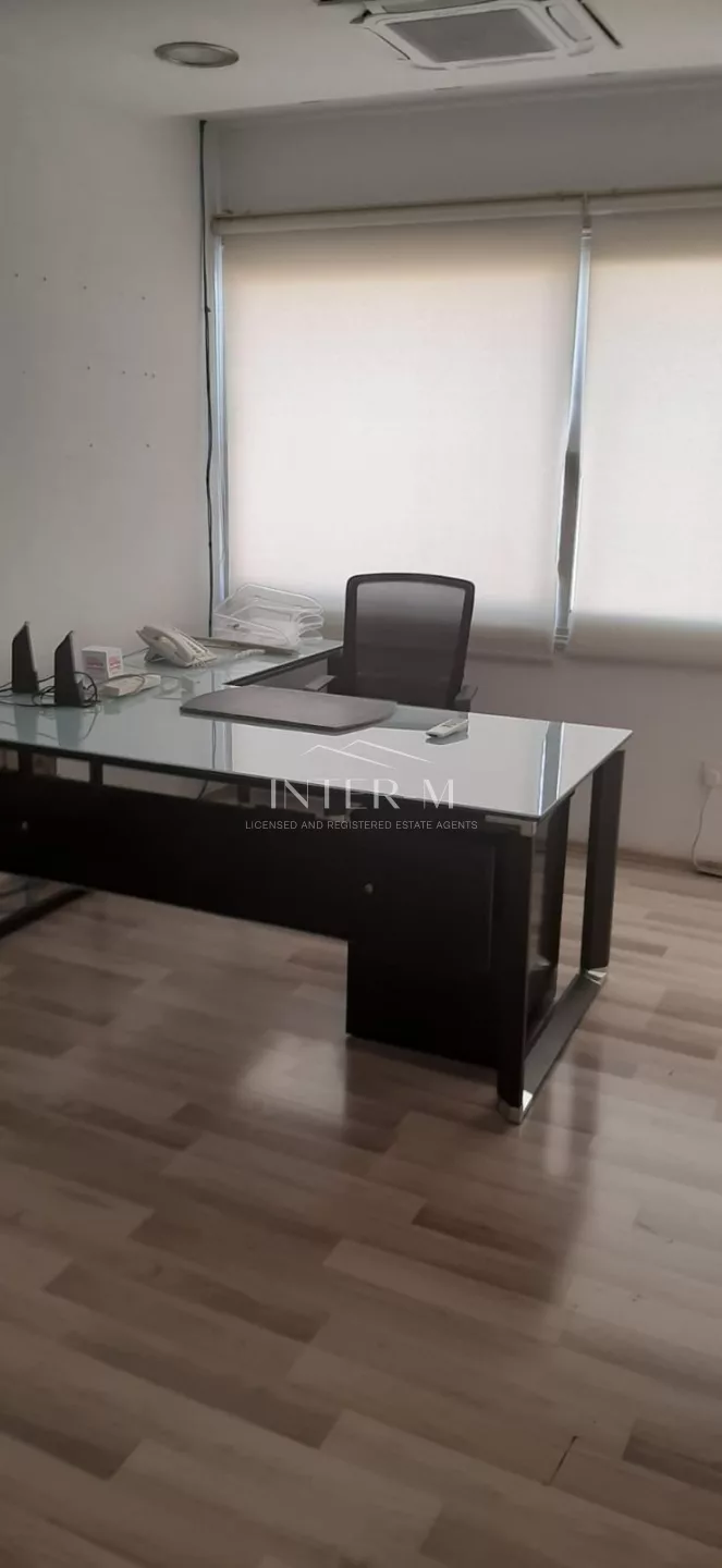 Office For Rent In Agia Zoni, Limassol, Cyprus φωτογραφία 11