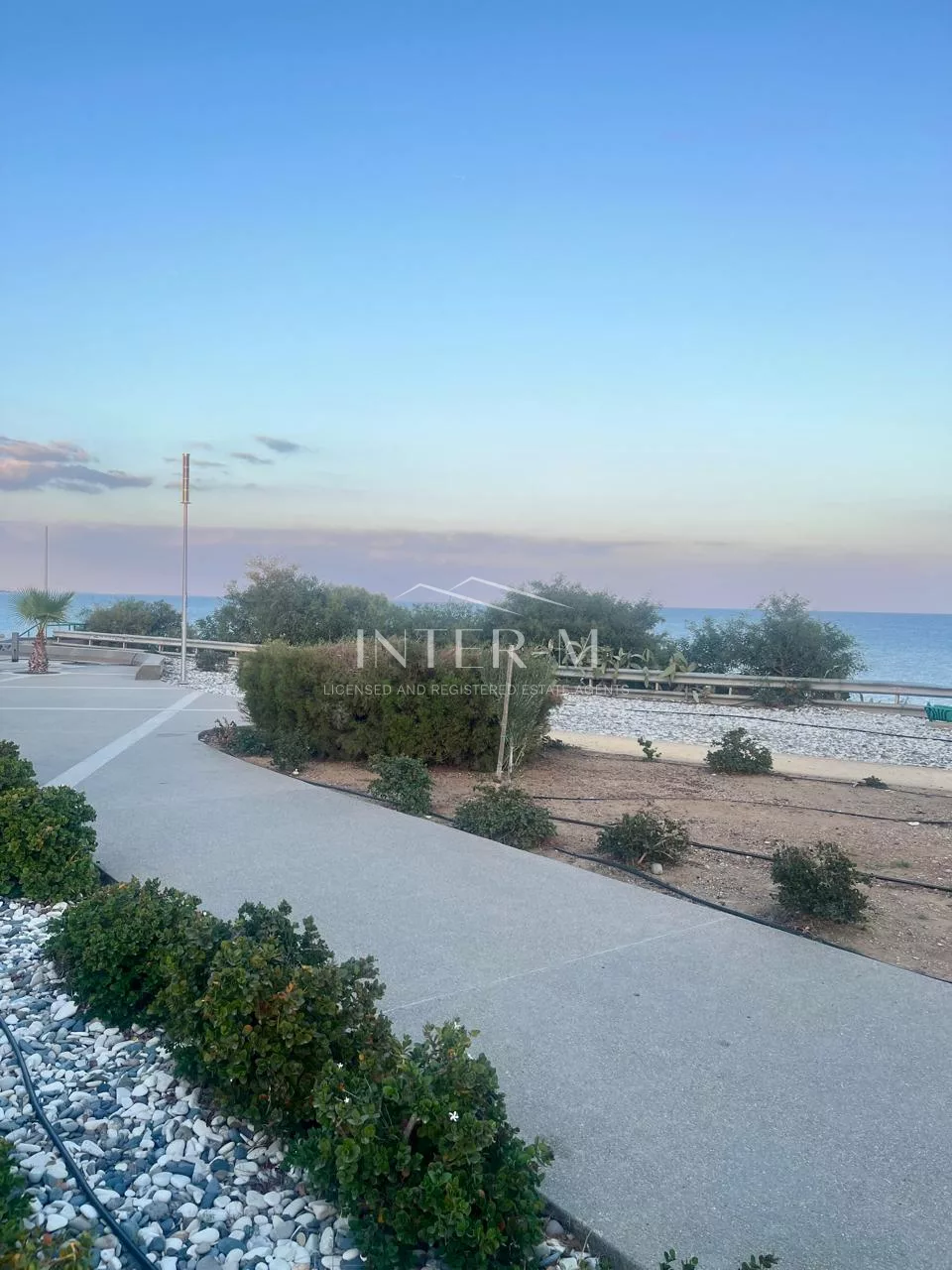 Fully Renovated 3-Bedroom Semi-Detached House In Perivolia, Larnaca, Cyprus (2 Bedroom) photo 29