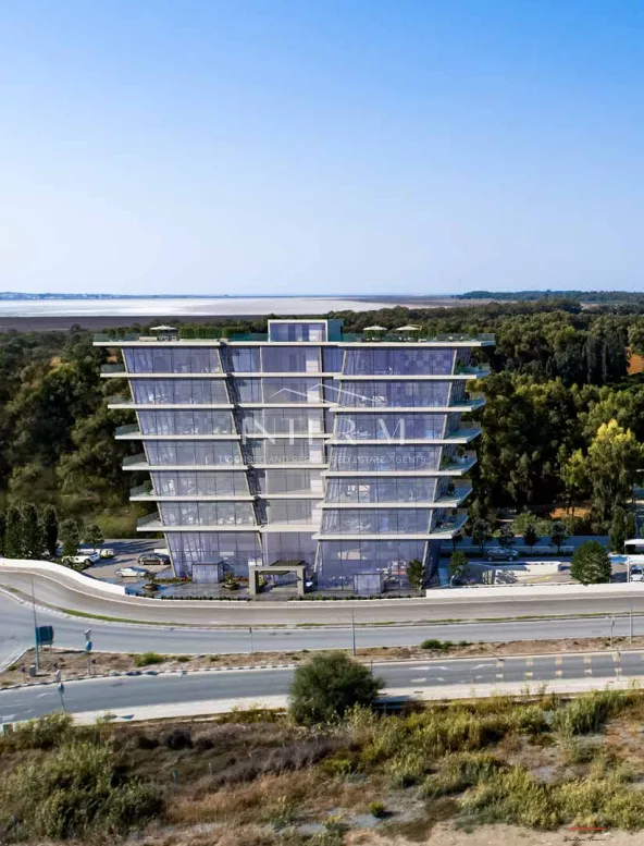 Ground Floor Shop For Sale Near The Port Of Limassol photo 6