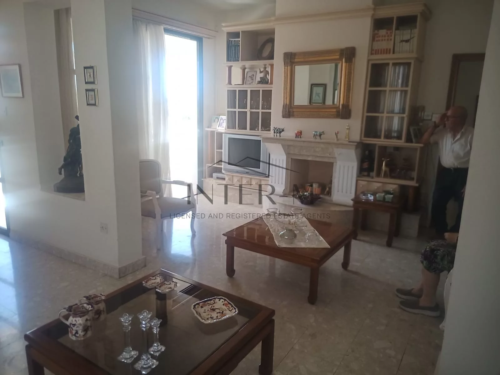Mixed-Use Building For Sale In Kato Polemidia, Limassol, Cyprus (2 Bedroom) φωτογραφία 2