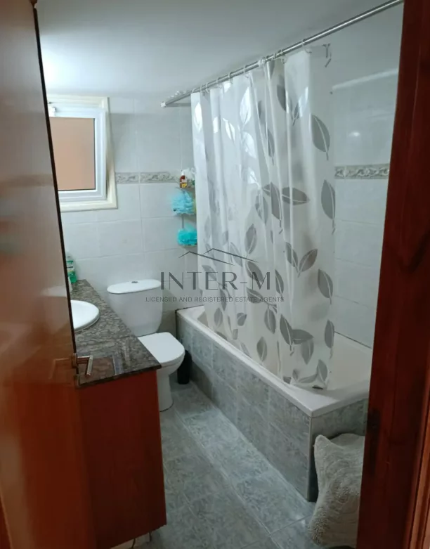 For Sale: Spacious 6-Bedroom Maisonette In Oroklini, Larnaca,Cyprus (6 Bedroom) photo 6