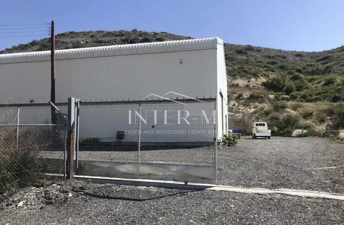 Warehouse For Sale In Agios Sylas (7535 Sq.m)