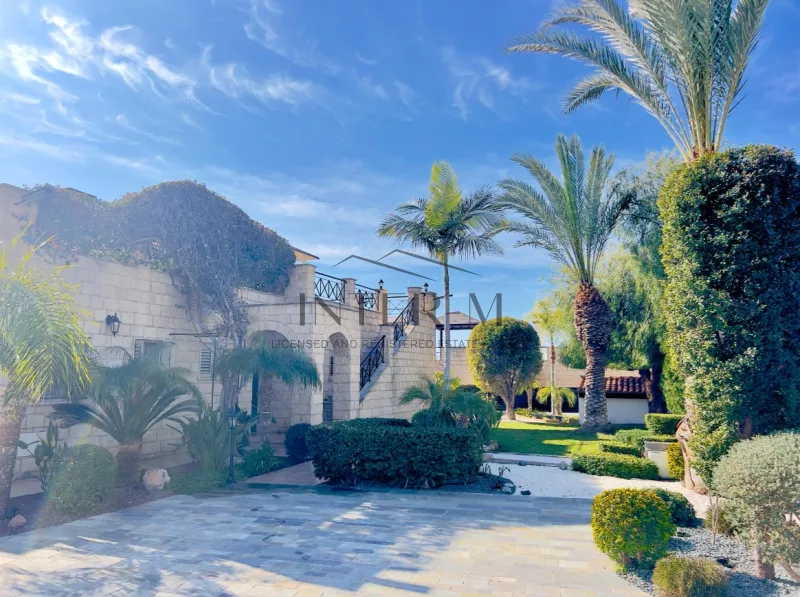 Luxury 3-Bedroom Villa For Sale In Peyia, Paphos, Cyprus