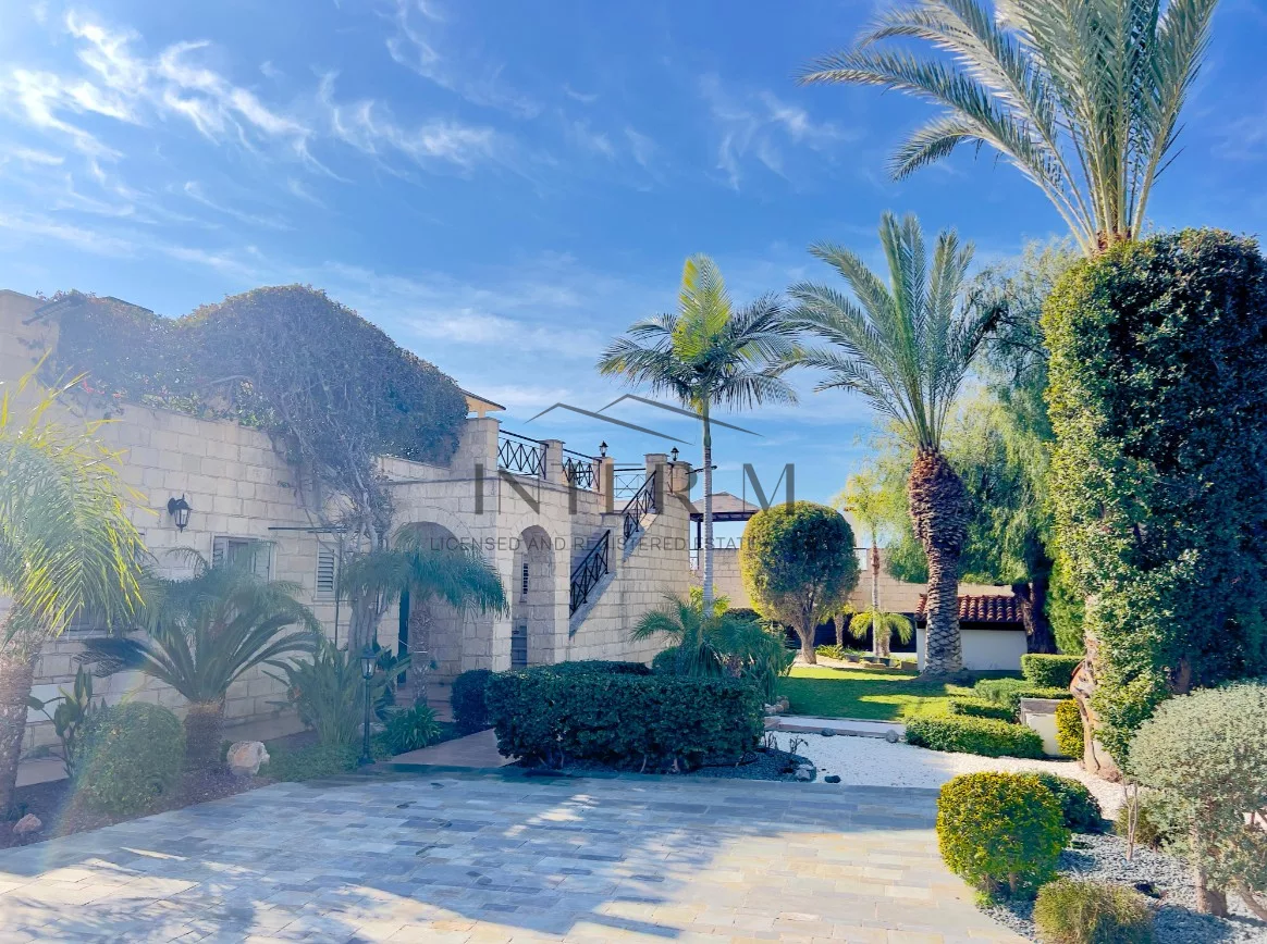 Luxury 3-Bedroom Villa For Sale In Peyia, Paphos, Cyprus