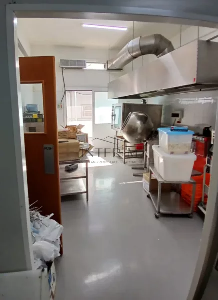 Food Factories For Sale,In Pano Polemidia, Limassol, Cyprus (540 sq.m) φωτογραφία 3