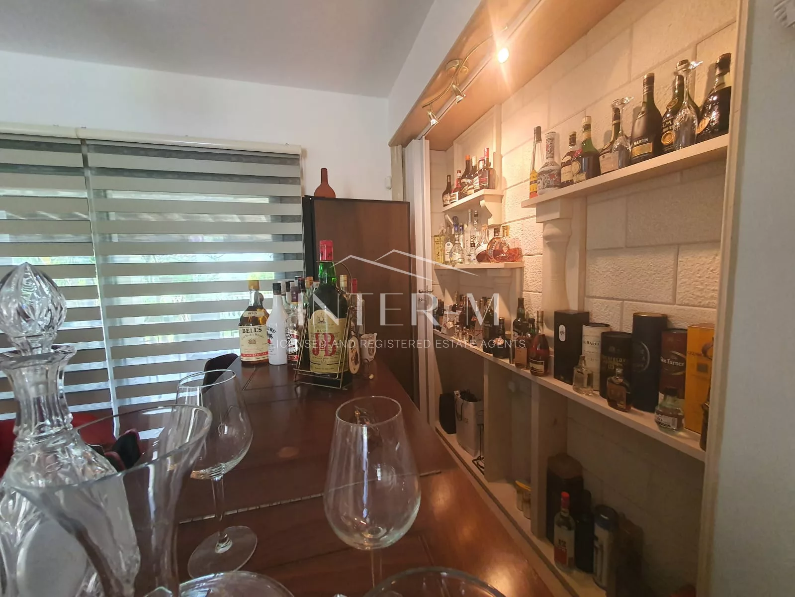 Stunning Villa For Rent In Foinikaria, Limassol (4 Bedroom) photo 27