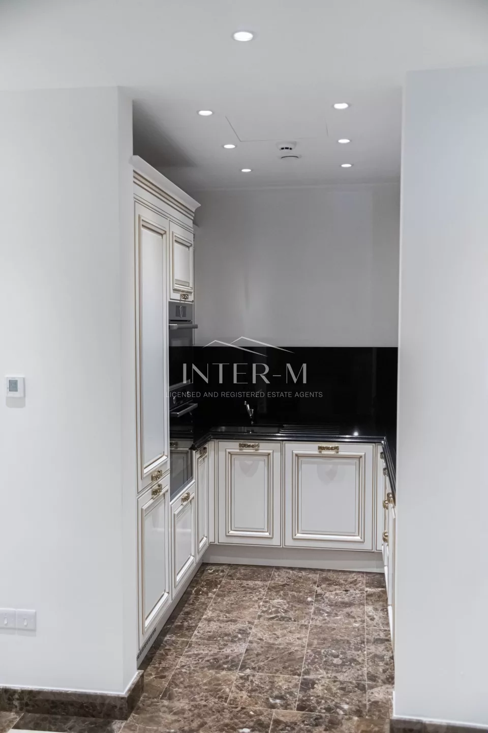 Luxury Apartment For Rent In Germasogeia  , Limassol  (2 Bedroom) φωτογραφία 7
