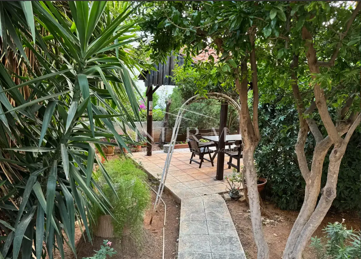 Spacious Semi-Detached Villa For Rent In Agia Fyla, Limassol (3 Bedroom) φωτογραφία 14