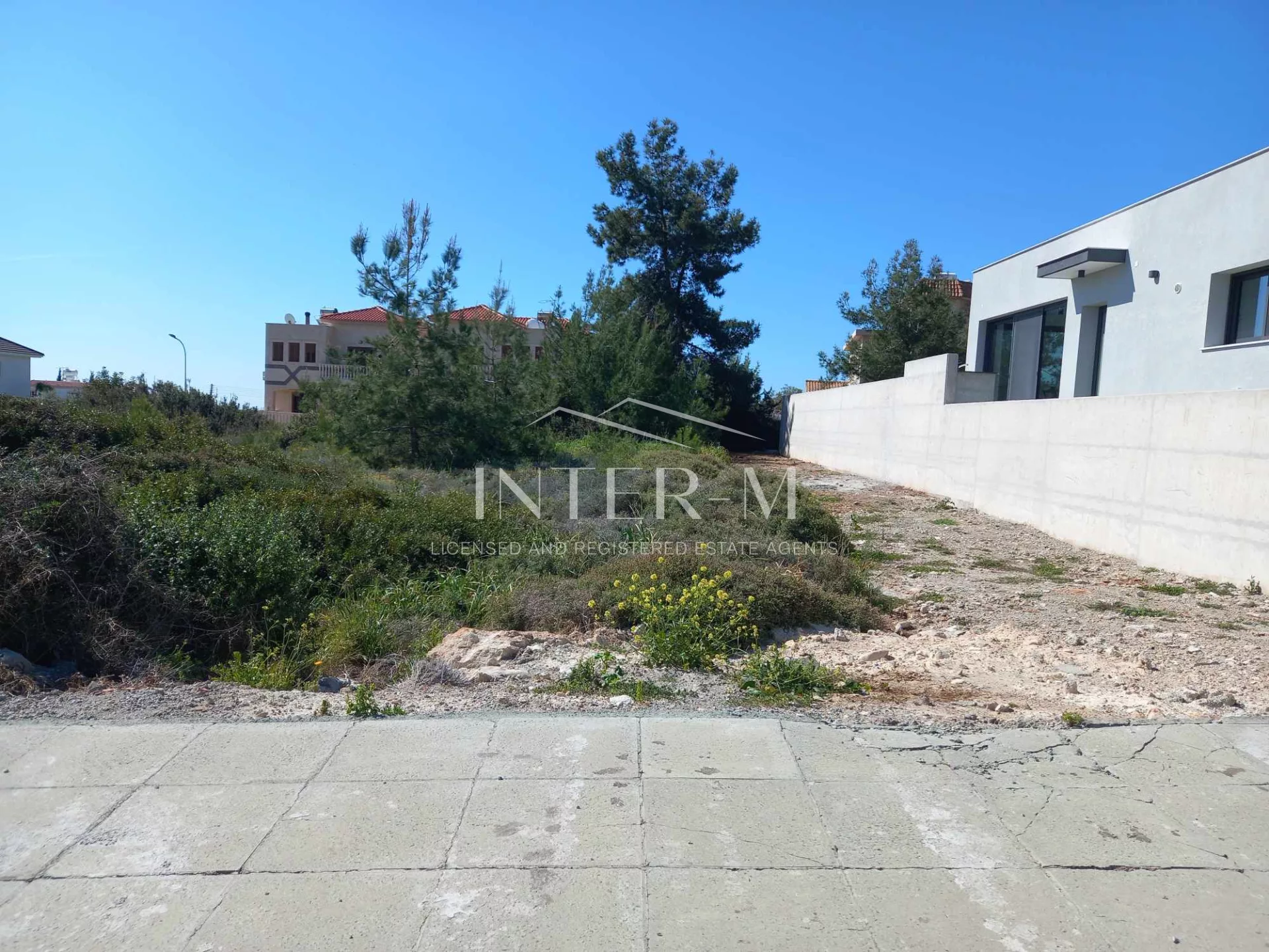 Plot In Episkopi, Limassol For Sale (401 Sq.m)