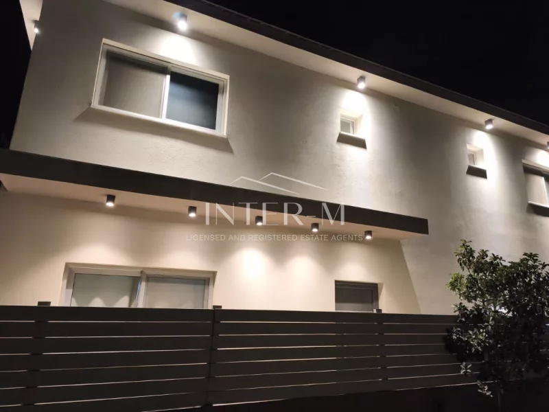 Stunning 4-Bedroom Villa For Rent In Pyrgos, Limassol, Cyprus φωτογραφία 2