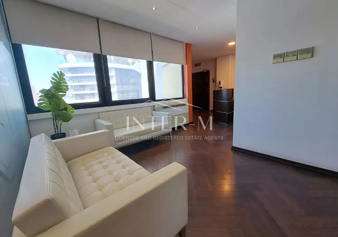 Luxury Office For Sale In Trypiotis, Nicosia, Cyprus(372 Sq.m) photo 6