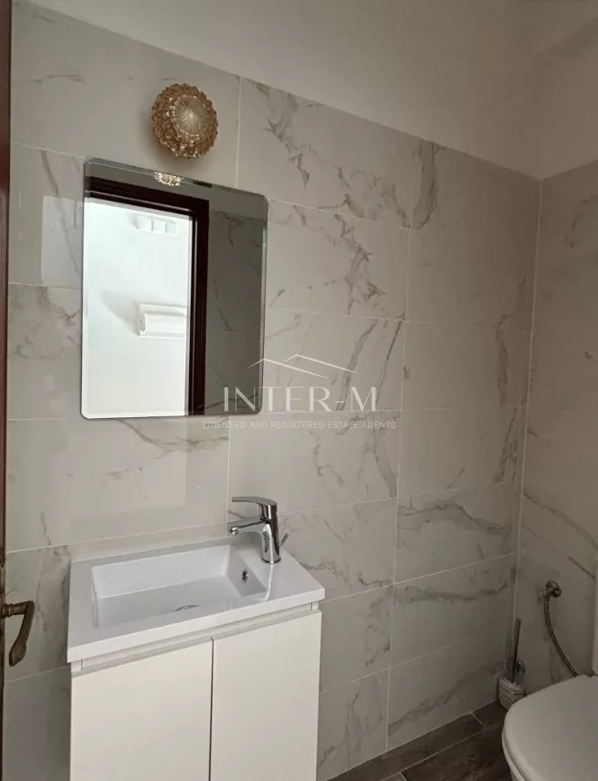 Stunning 3-Bedroom Ground Floor Apartment For Rent In Germasogeia Tourist Area, Limassol (3 Bedroom) photo 8