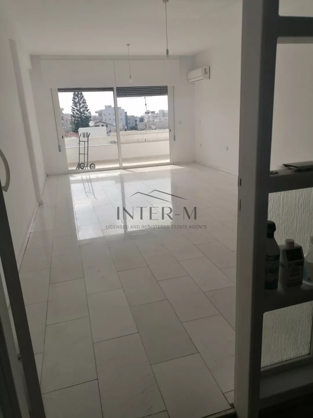 Apartment For Rent As Office In  Ayios Ioannis Limassol (3 Bedroom) φωτογραφία 3