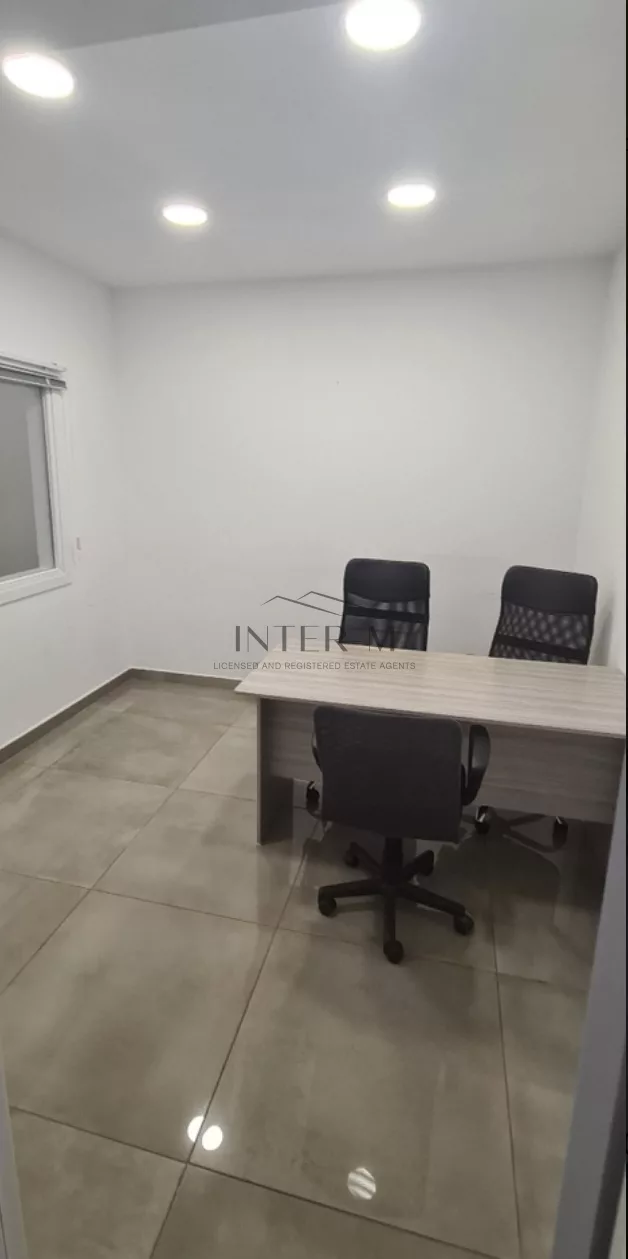 Business Office For Rent In Agia Zoni,Limassol (4 Bedroom) photo 13