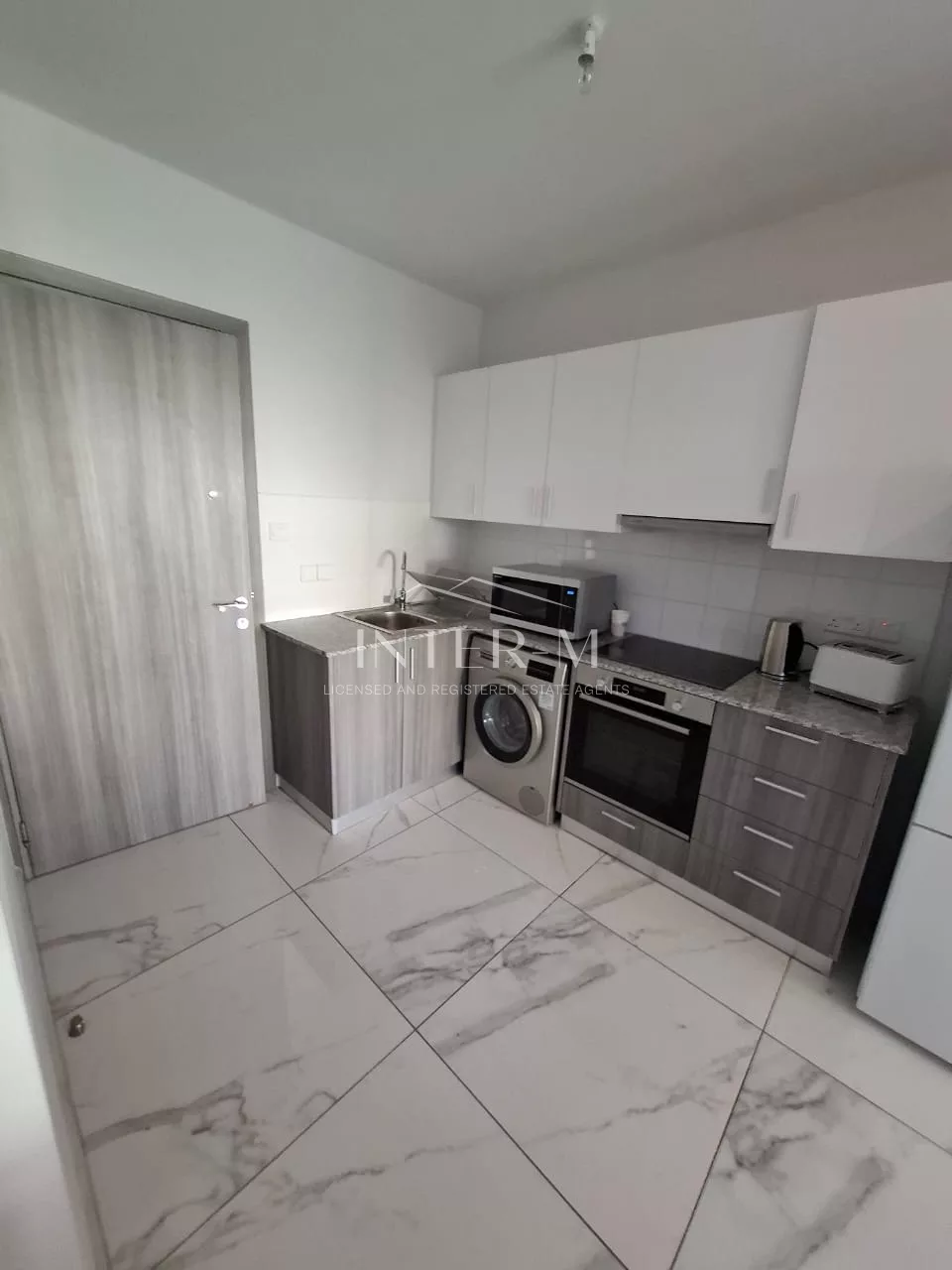 Modern Apartment For Long-Term Rent In Larnaca Municipality, Cyprus(2 Bedrooms) photo 4