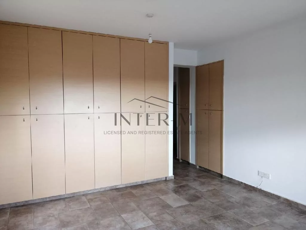 Apartment For Sale In Germasogeia Area (4 Bedroom) φωτογραφία 8