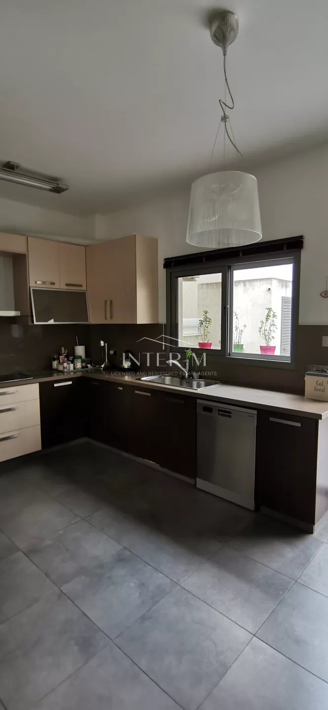 3 Bedrooms House In Larnaca photo 14
