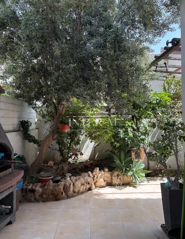 Spacious 3-Bedroom Semi-Detached House For Sale | Agios Fanourios, Aradippou, Larnaca,Cyprus (3 Bedroom) φωτογραφία 8
