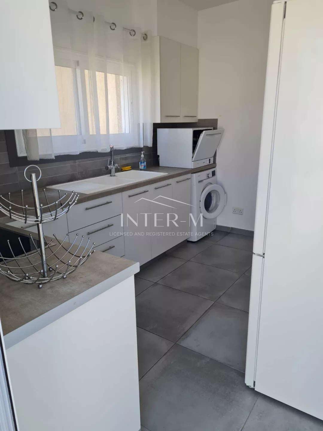 Fully Renovated Apartment For Sale In Neapolis, Limassol (2 Bedroom) photo 25