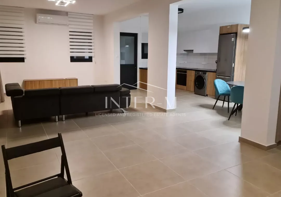 Spacious 3-Level House For Sale | Mesa Geitonia, Limassol,Cyprus (325 sq.m) φωτογραφία 4