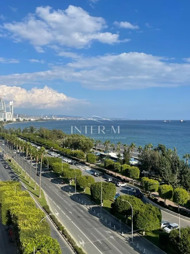 Seafront Commercial Building For Sale In Tourist Area, Limassol, Cyprus(4.509,35 Sq.m) photo 6