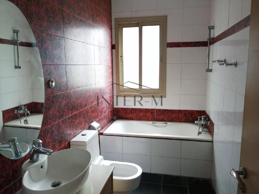 Apartment For Sale In Germasogeia Area (4 Bedroom) φωτογραφία 10