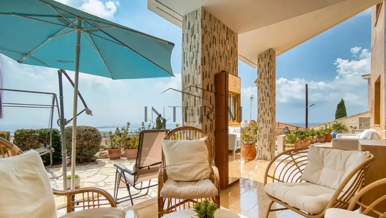 Unique Villa For Sale In Chloraka, Paphos, Cyprus(4 Bedrooms) photo 4