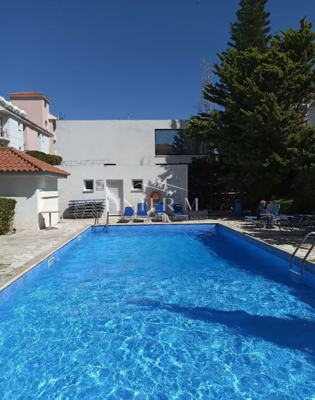 Beautiful 2-Bedroom Apartment For Sale – Kato Paphos,Cyprus| Prime Location | Pool & Lift | Fully Furnished (2 Bedroom)
