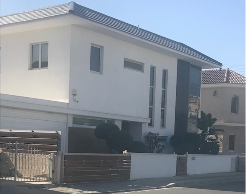 Detached House For Rent In Agios Spiridonas (5 Bedroom)