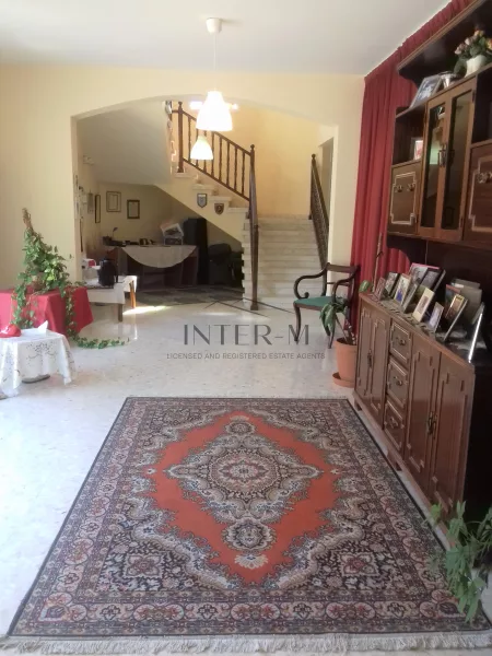 Retro Villa For Sale In Episkopi Village, Limassol (3 Bedroom) photo 3