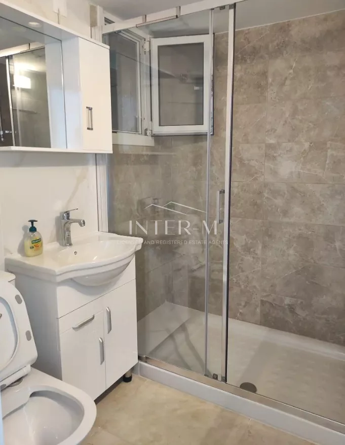 Beautiful Fully Renovated 1-Bedroom Apartment For Sale In Agios Tychonas, Limassol, Cyprus(1 Bedroom) φωτογραφία 6