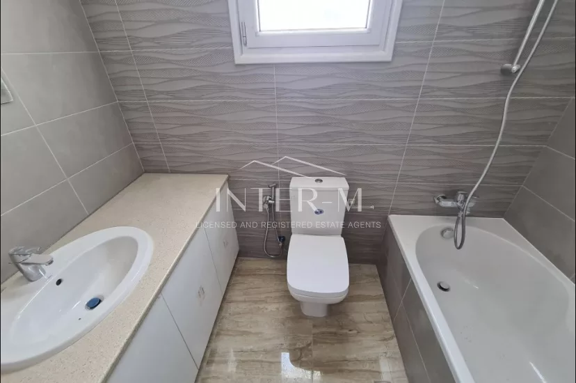 Detached House For Sale In Univeral,Paphos (4 Bedroom) φωτογραφία 14