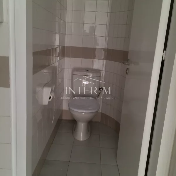 Office For Rent In Katholiki Area, Limassol(50sq.m.) φωτογραφία 5