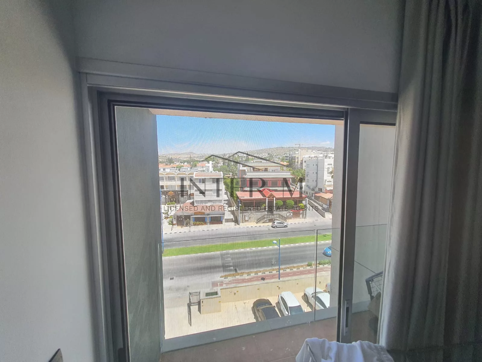 Flat For Sale In Ayios Tychon - Beach Front (3 Bedroom) photo 12