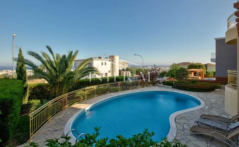 Luxury Villa For Rent In  Germasogia Limassol (4 Bedroom)