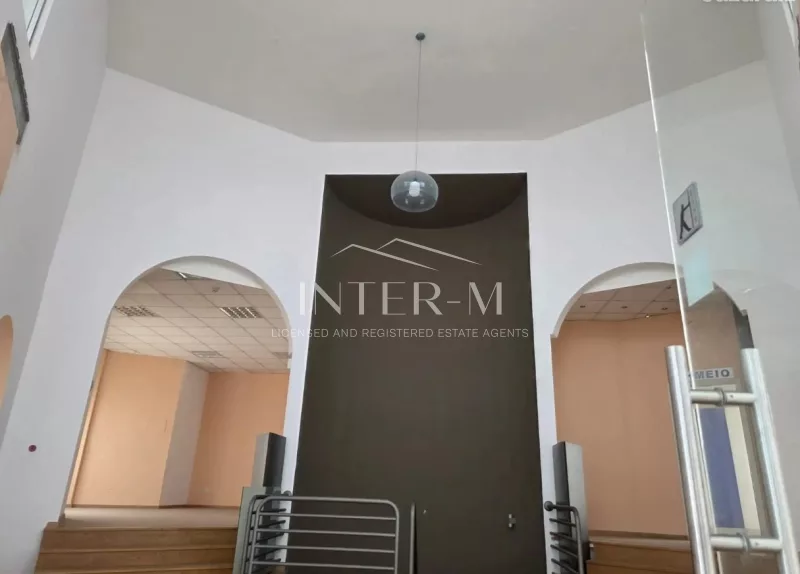 Commercial Building For Rent In The Heart Of Limassol – Agia Zoni Area, Cyprus(588  Sq.m) photo 3