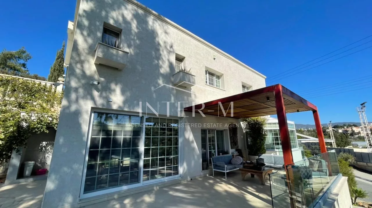 Villa For Rent In Pareklisia (4 Bedroom) φωτογραφία 8