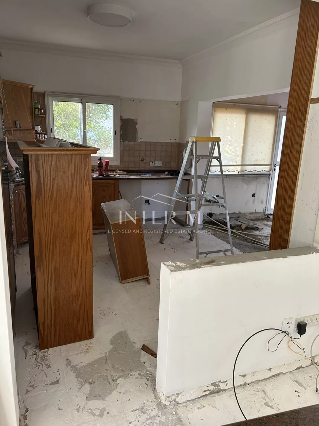 House In Ypsonas For Rent (5 Bedroom) photo 9