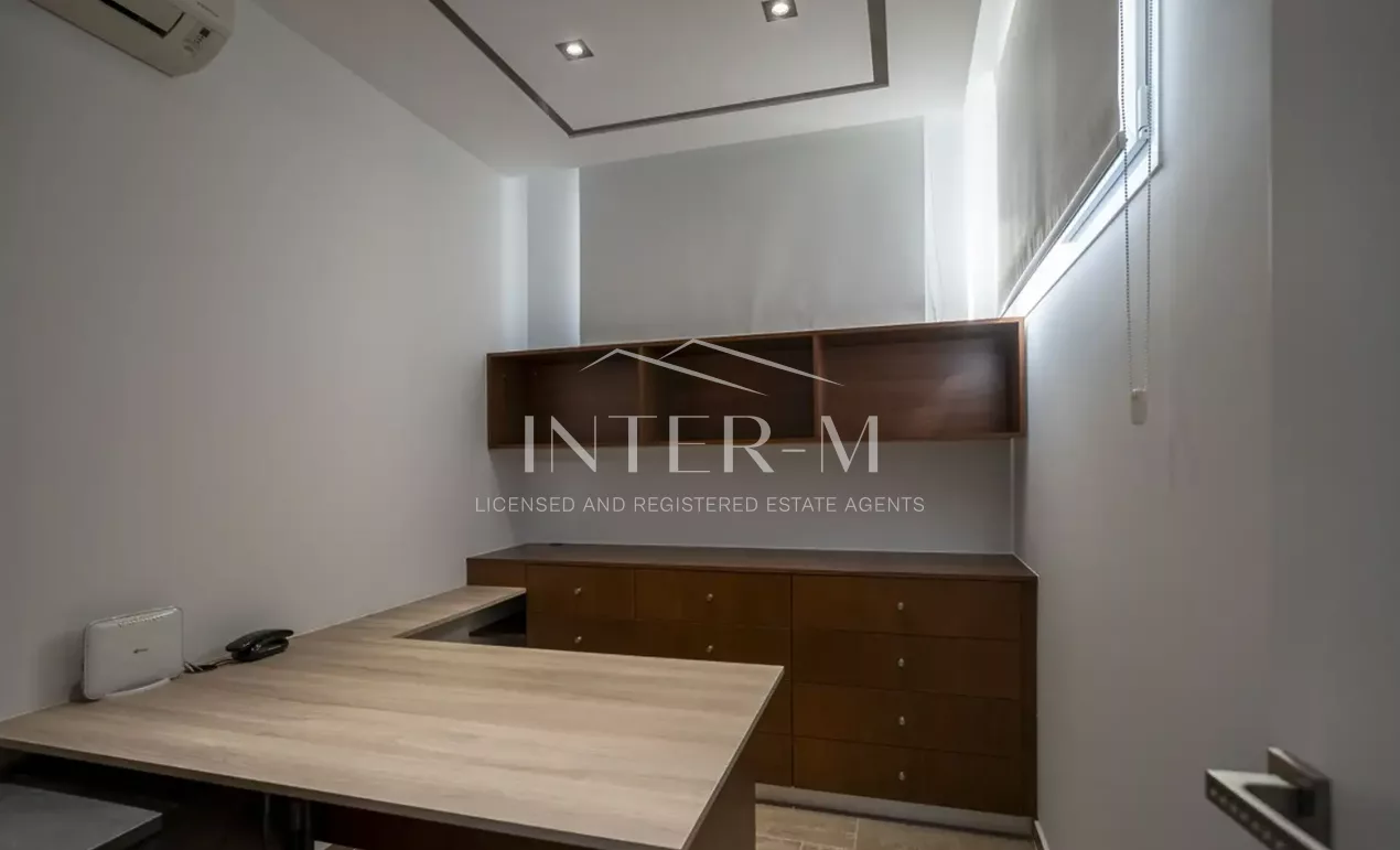 LUXURY 4-BEDROOM VILLA FOR RENT,Pyrgos, Limassol,Cyprus (4 Bedroom) photo 9